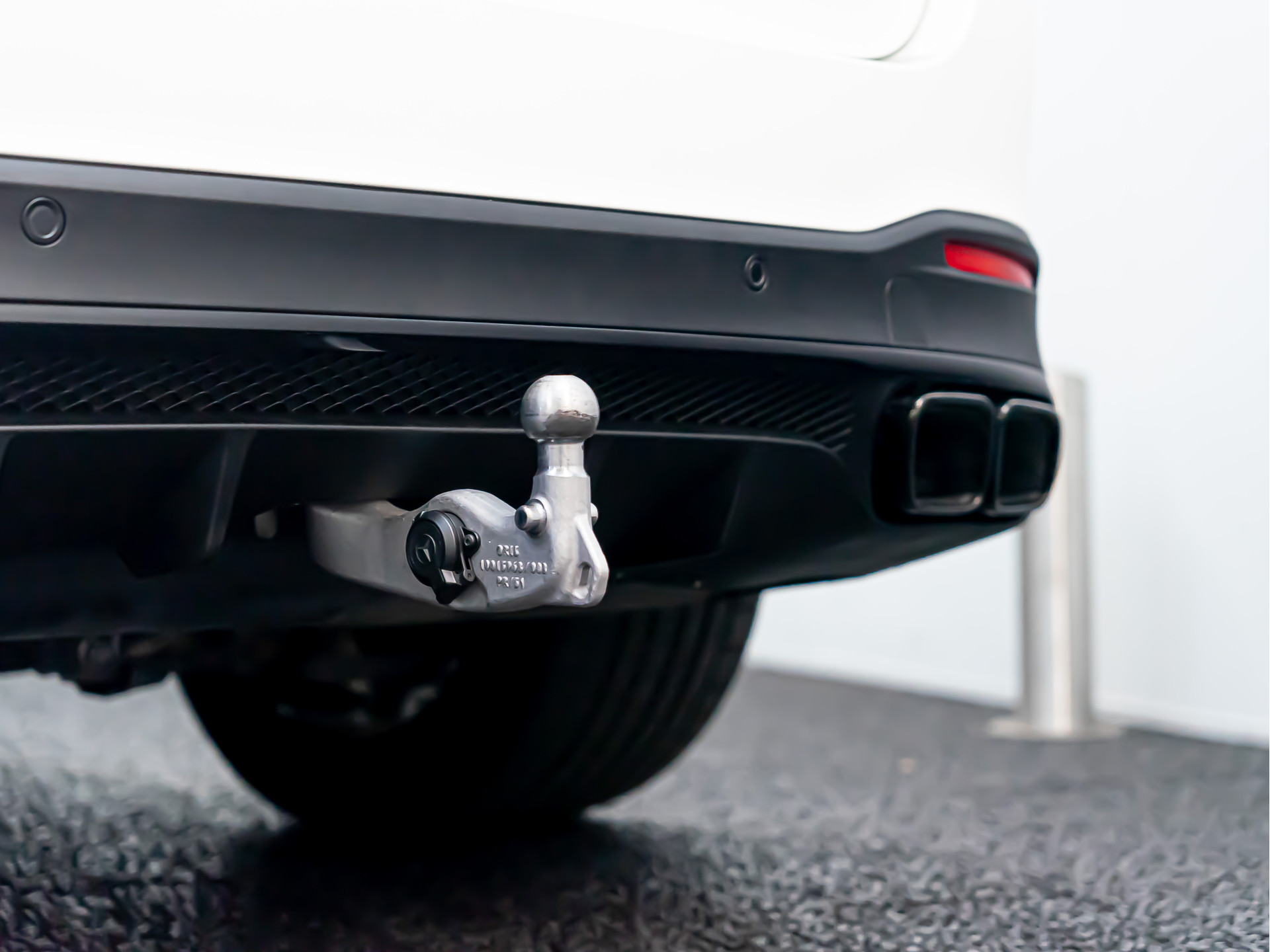 Mercedes-Benz GLE GLE 350 de 4MATIC AMG Line | NIGHT | BTW auto 45353730-15.jpg | Partner Website