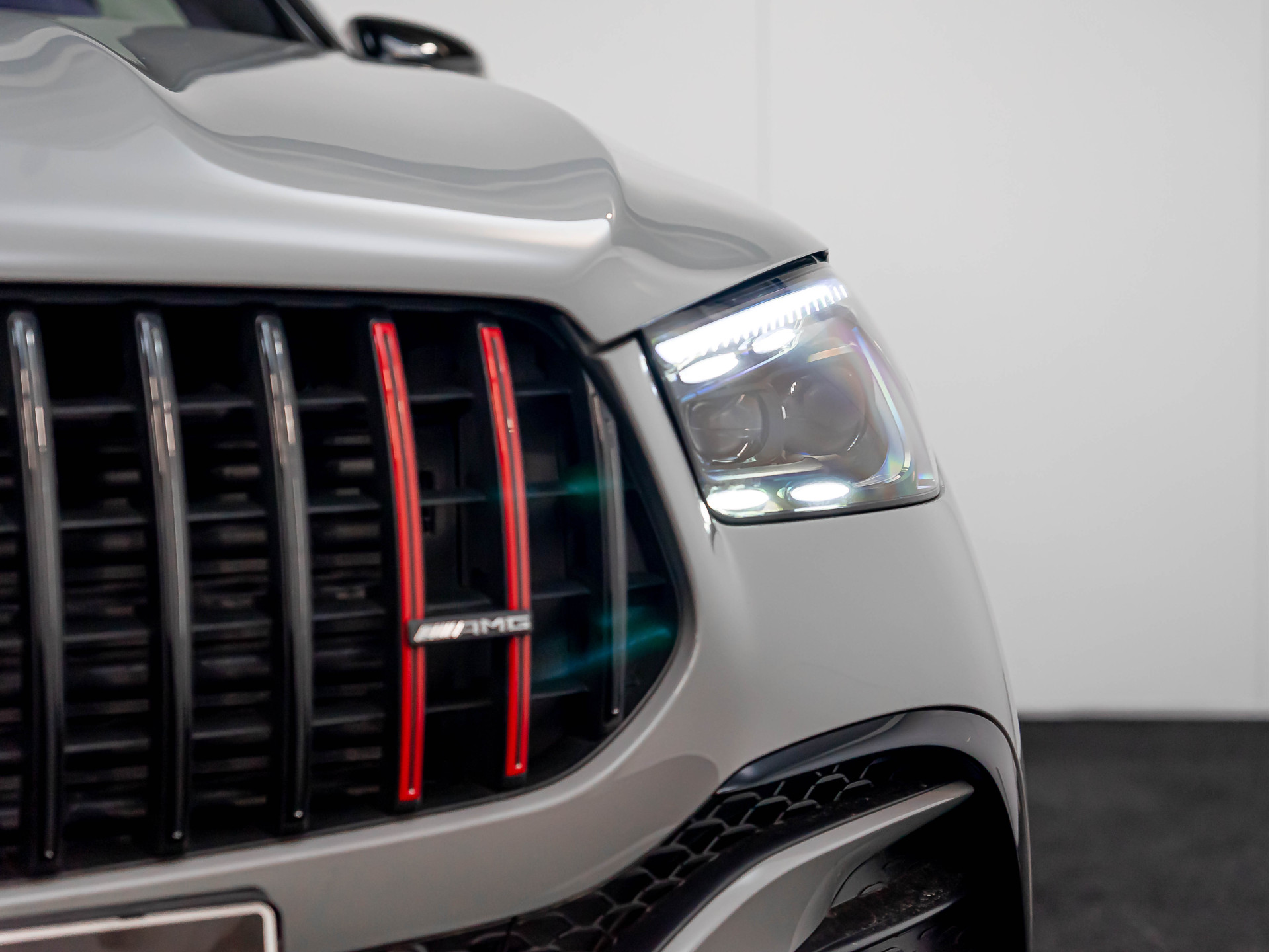 Mercedes-Benz GLE GLE 400 e 4MATIC AMG Line | Night | Trekhaak | 22 Inch | Nappa leder 47726106-10.jpg | Partner Website