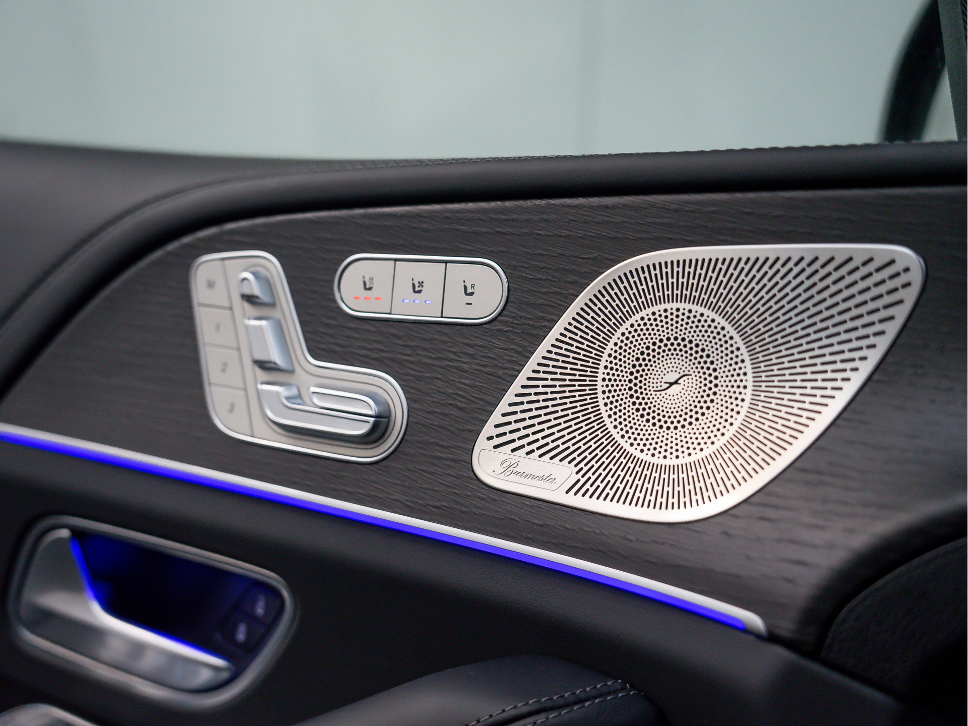 Mercedes-Benz GLE GLE 400 e 4MATIC AMG Line | Night | Trekhaak | 22 Inch | Nappa leder 47726106-11.jpg | Partner Website