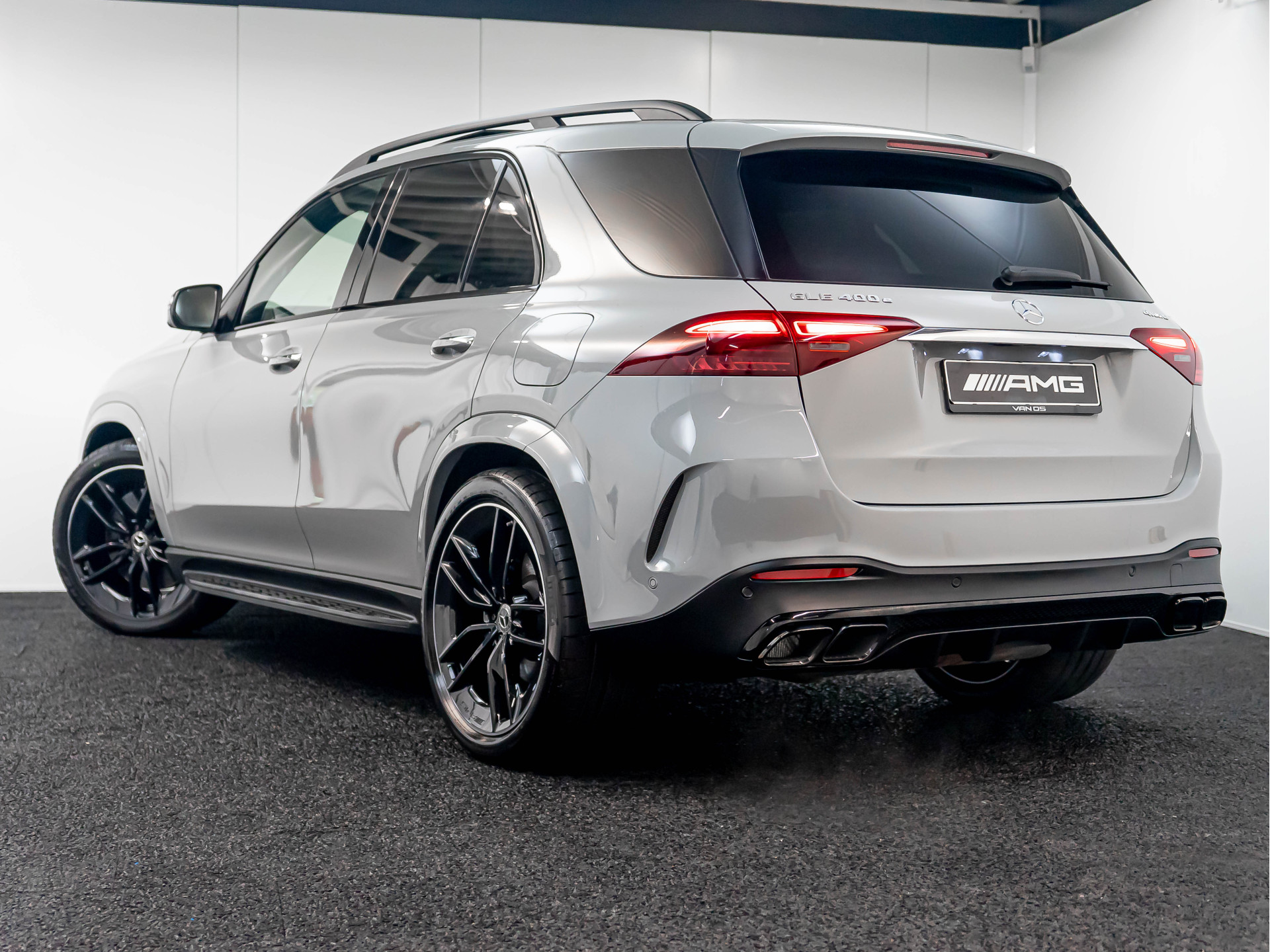 Mercedes-Benz GLE GLE 400 e 4MATIC AMG Line | Night | Trekhaak | 22 Inch | Nappa leder 47726106-4.jpg | Partner Website